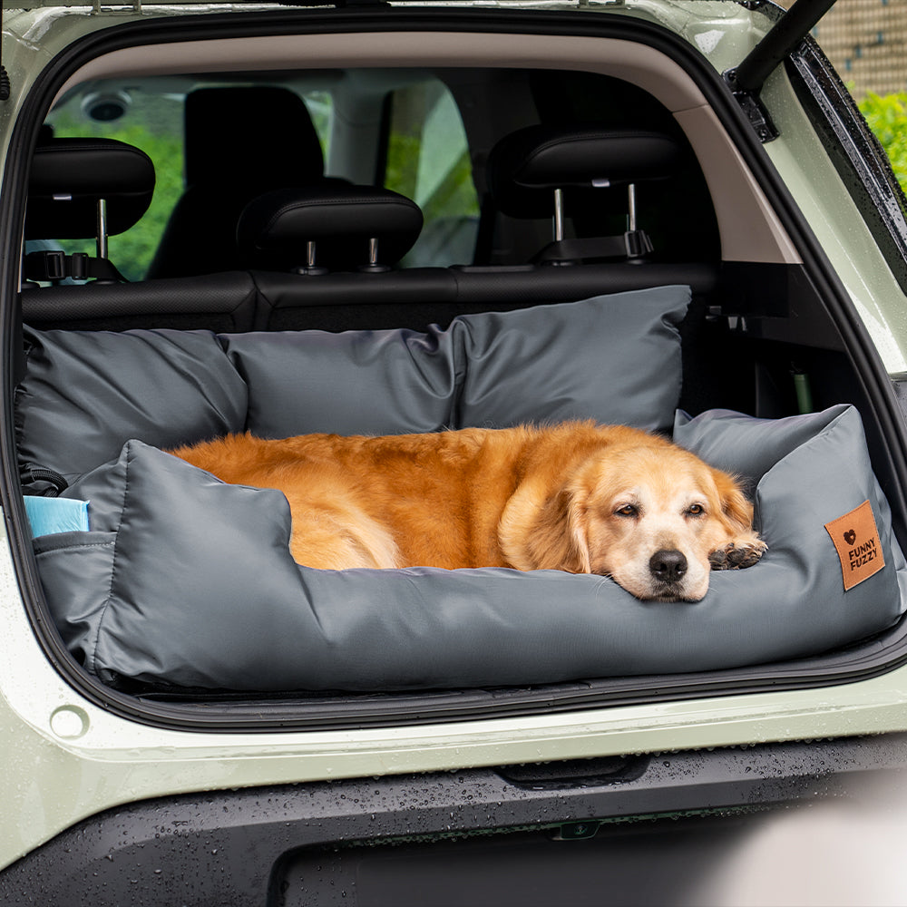 Dog Car Seat for Medium Large Dogs with Safety Harness