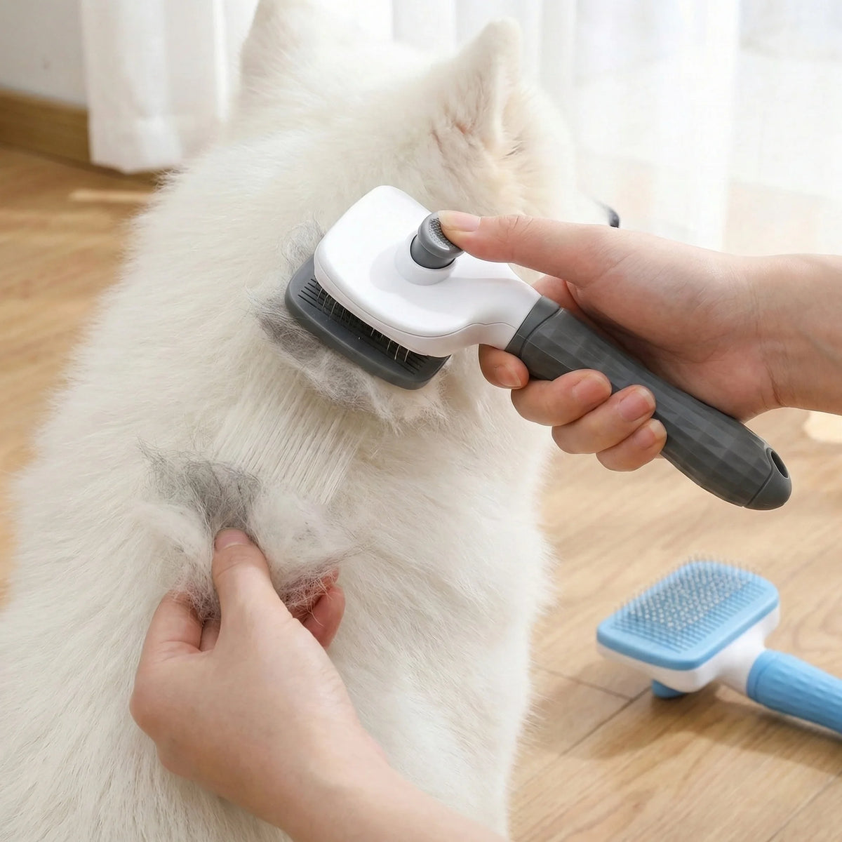 Dog Grooming Brush Self-Cleaning Slicker Comb with Bent Needles