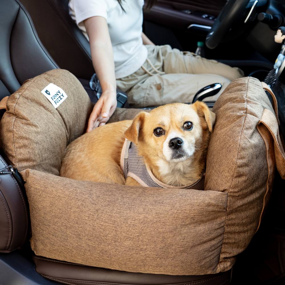 Dog Car Seat Bed – Adjustable Safety Leash & Machine Washable