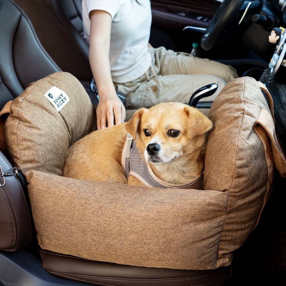 Dog Car Seat Bed – Adjustable Safety Leash & Machine Washable
